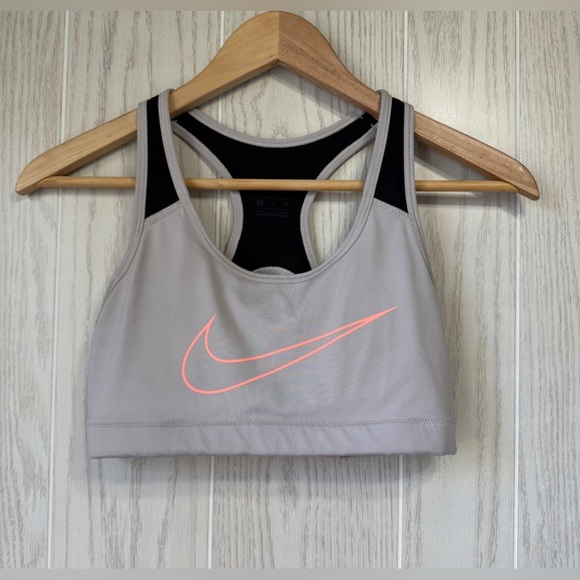 Nike Women’s Racerback Sports Bra Cross Cross Back Khaki Swoosh Size Small - Picture 1 of 4